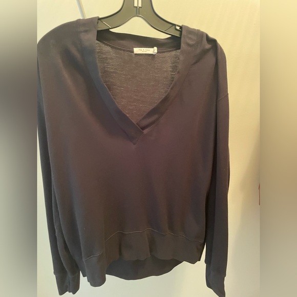 Rag & Bone lightweight v neck sweater S. Fits like a large - Picture 1 of 5